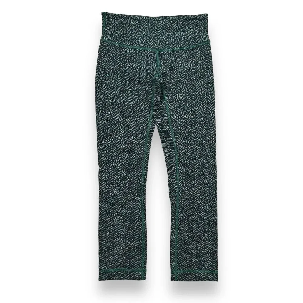 Lululemon Chevron Athletic Capri Leggings Womens‎ 4 gray